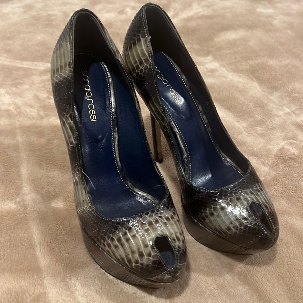 SERGIO ROSSI Snakeskin Animal Print Pumps